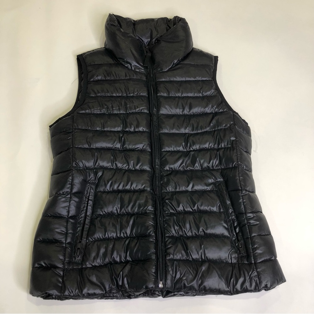 Gap Upcycled Black Quilted Puffer Vest Black Size Small